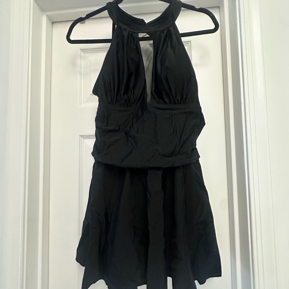 Elegant Black Dress with Protective Feature